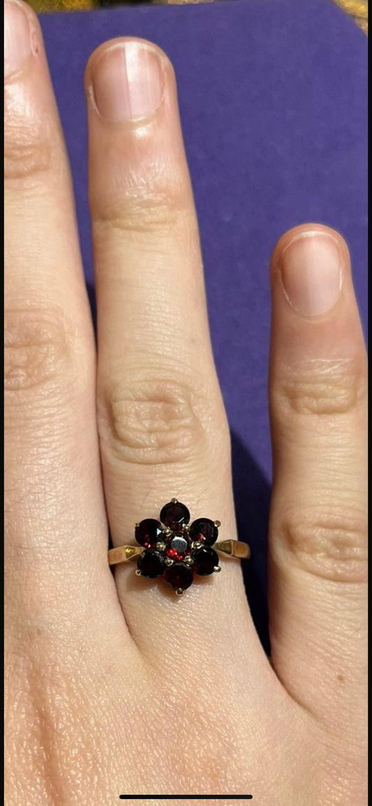 Garnet flower ring
